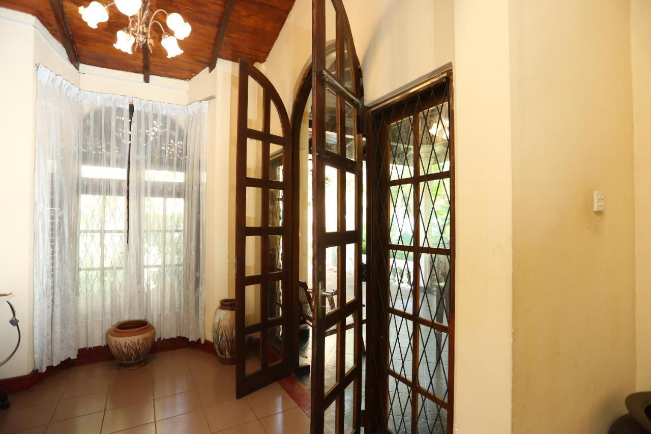 Tree Breeze Inn Kandy Exterior foto