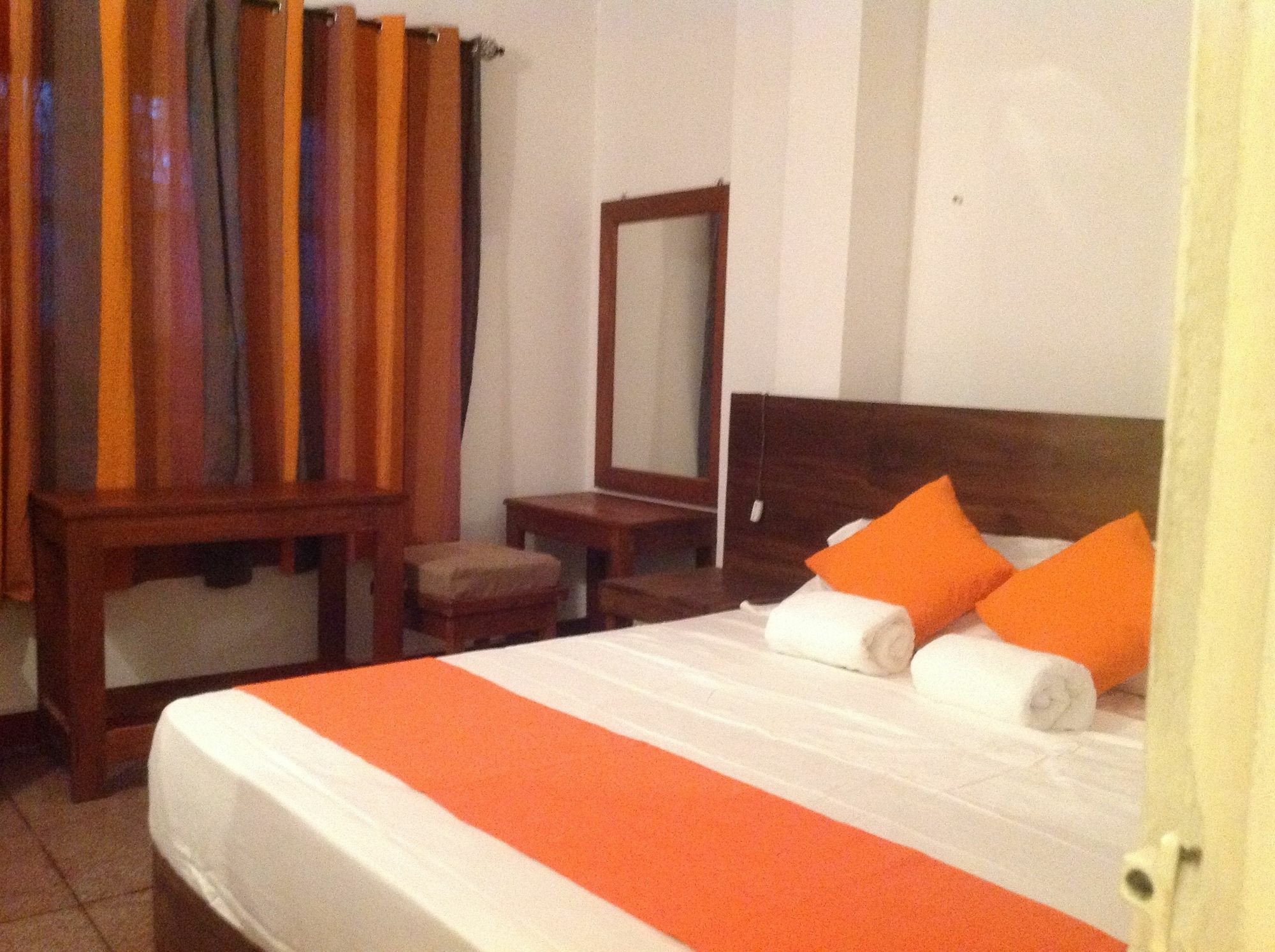 Tree Breeze Inn Kandy Exterior foto